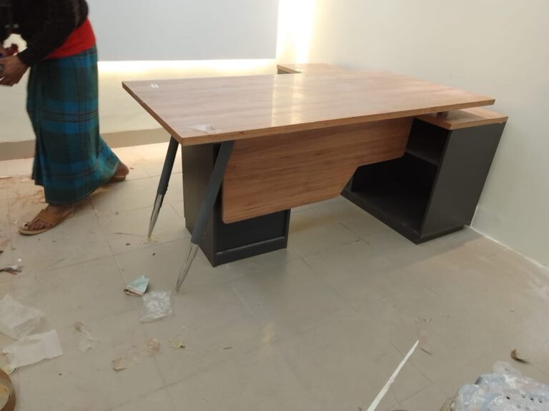 executive table Bangladesh – 1. Executive Tables Designed to Lead2. A Powerful Desk for a Professional Office3. Modern Executive Style with Practical Storage4. Upgrade Your Office with a Statement Table5. Custom Executive Desks for Modern Leaders – product view 3
